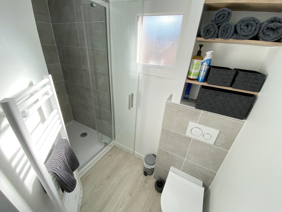 Studio Ora - 22M² - Climatise Avec Balcon Privatif Bassens  エクステリア 写真